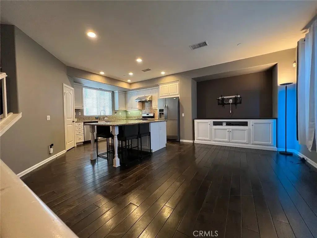 1752 Grand Avenue 2, Long Beach