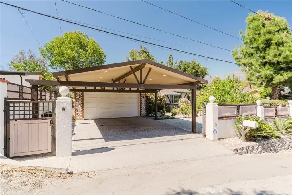 7305 Verdugo Crestline Drive, Tujunga