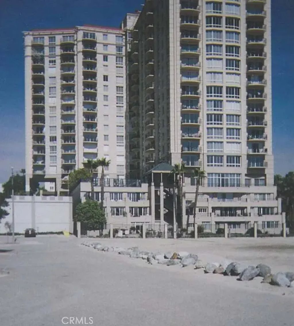 850 E Ocean Boulevard B3, Long Beach