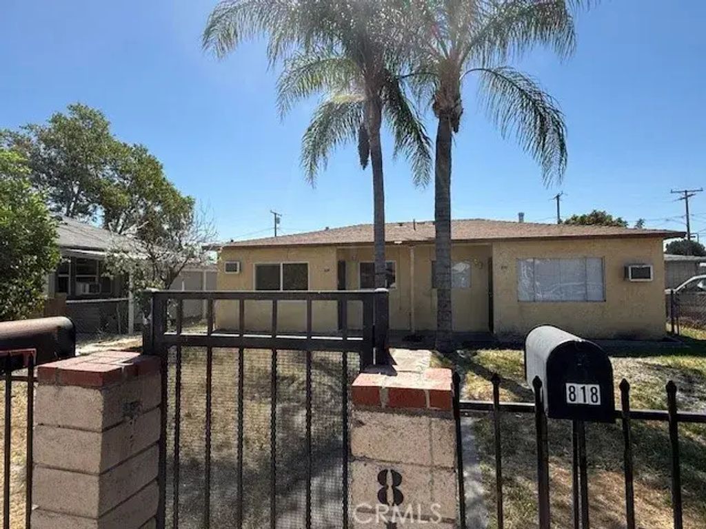 818 E C St, Colton