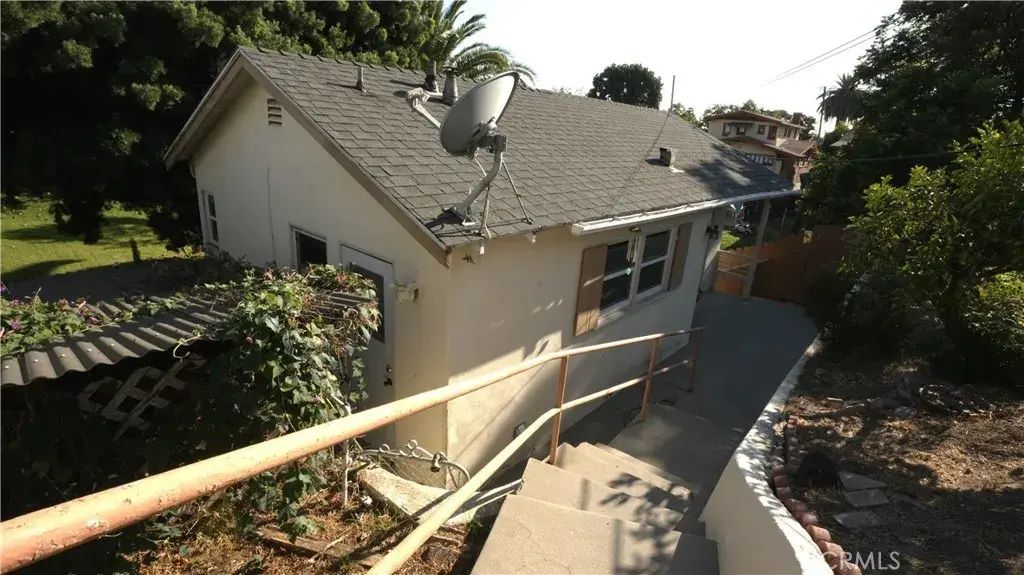 6237 Haviland, Whittier