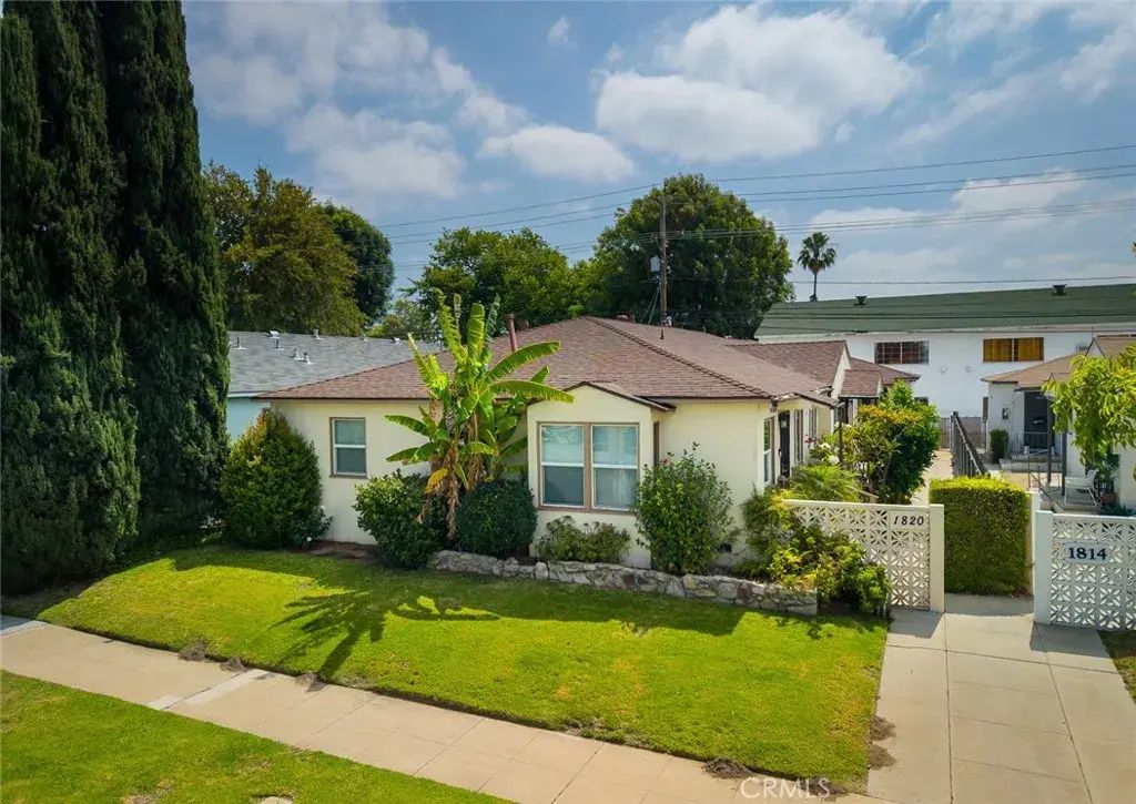 1820 N Hollywood, Burbank