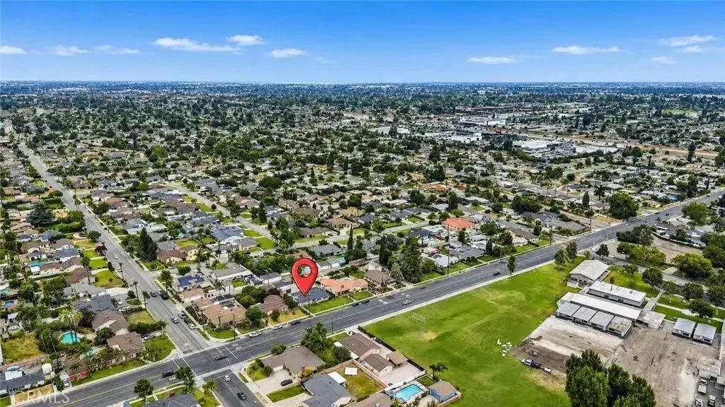 519 S Hollenbeck, West Covina