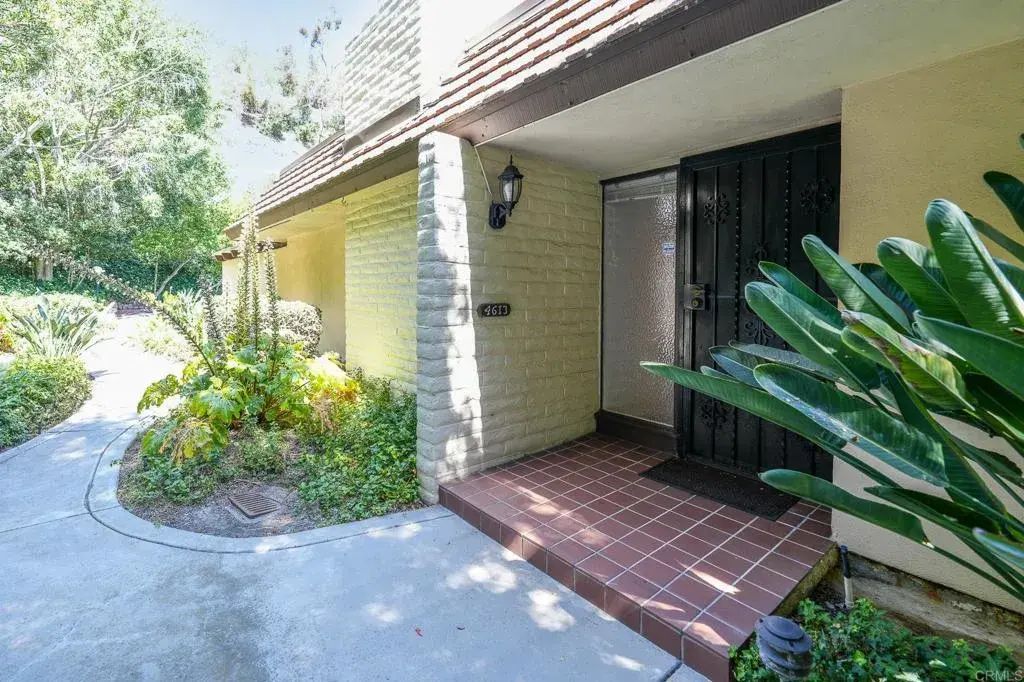 4613 Collwood Lane, 