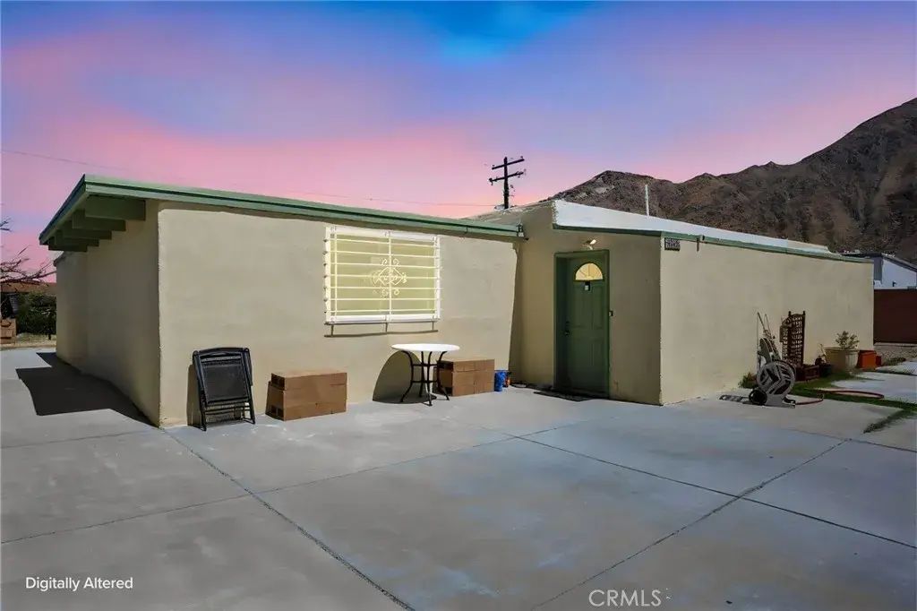 15845 La Vida, Palm Springs