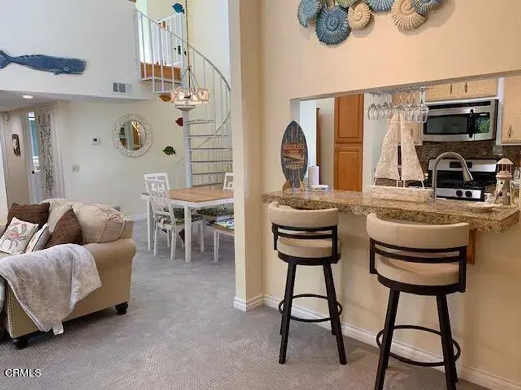 2351 Martinique Lane, Oxnard