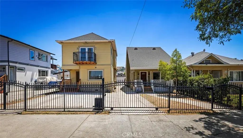 2676 Workman, Los Angeles