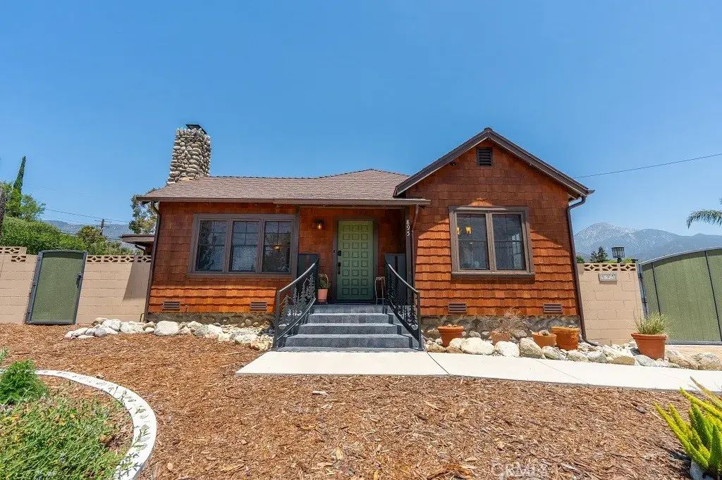 895 W 23rd, Upland