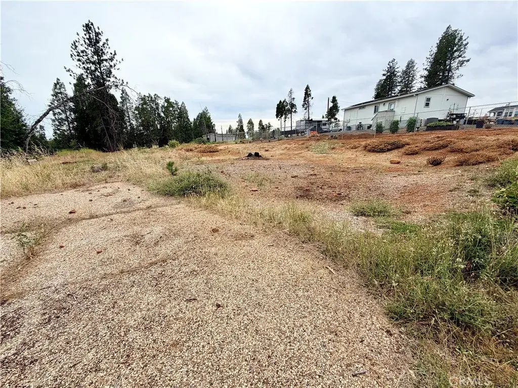 13715 S Park, Magalia