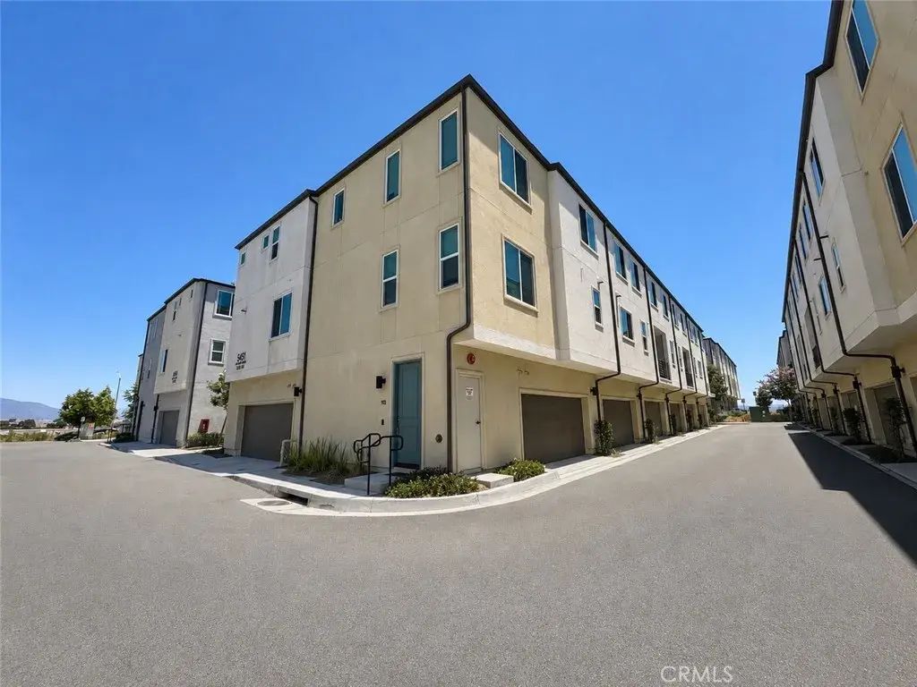 5491 Seacliff 113, 