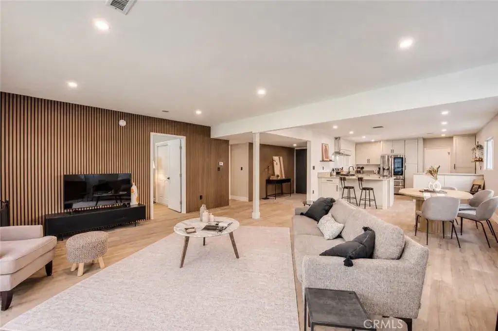 16643 Tuba Street, Granada Hills