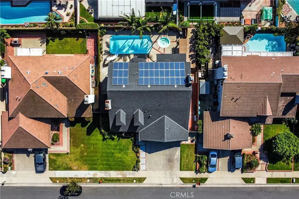 4624 E Blue Bird Avenue, Orange