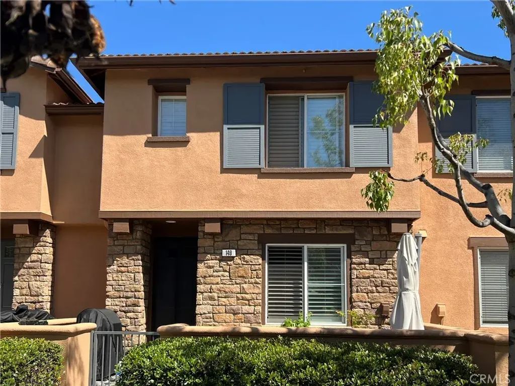 149 Topaz, Irvine