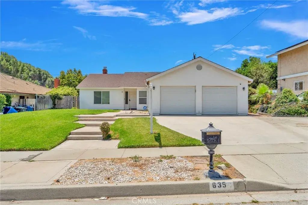 635 W Dover Dr Drive West, San Bernardino