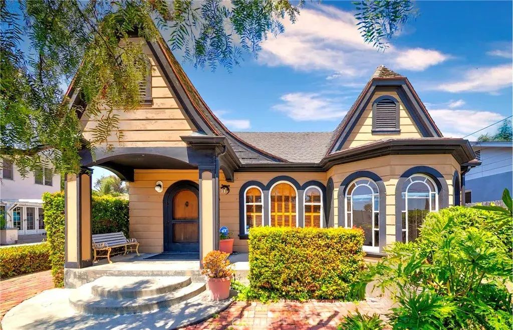 331 S Meyler, San Pedro