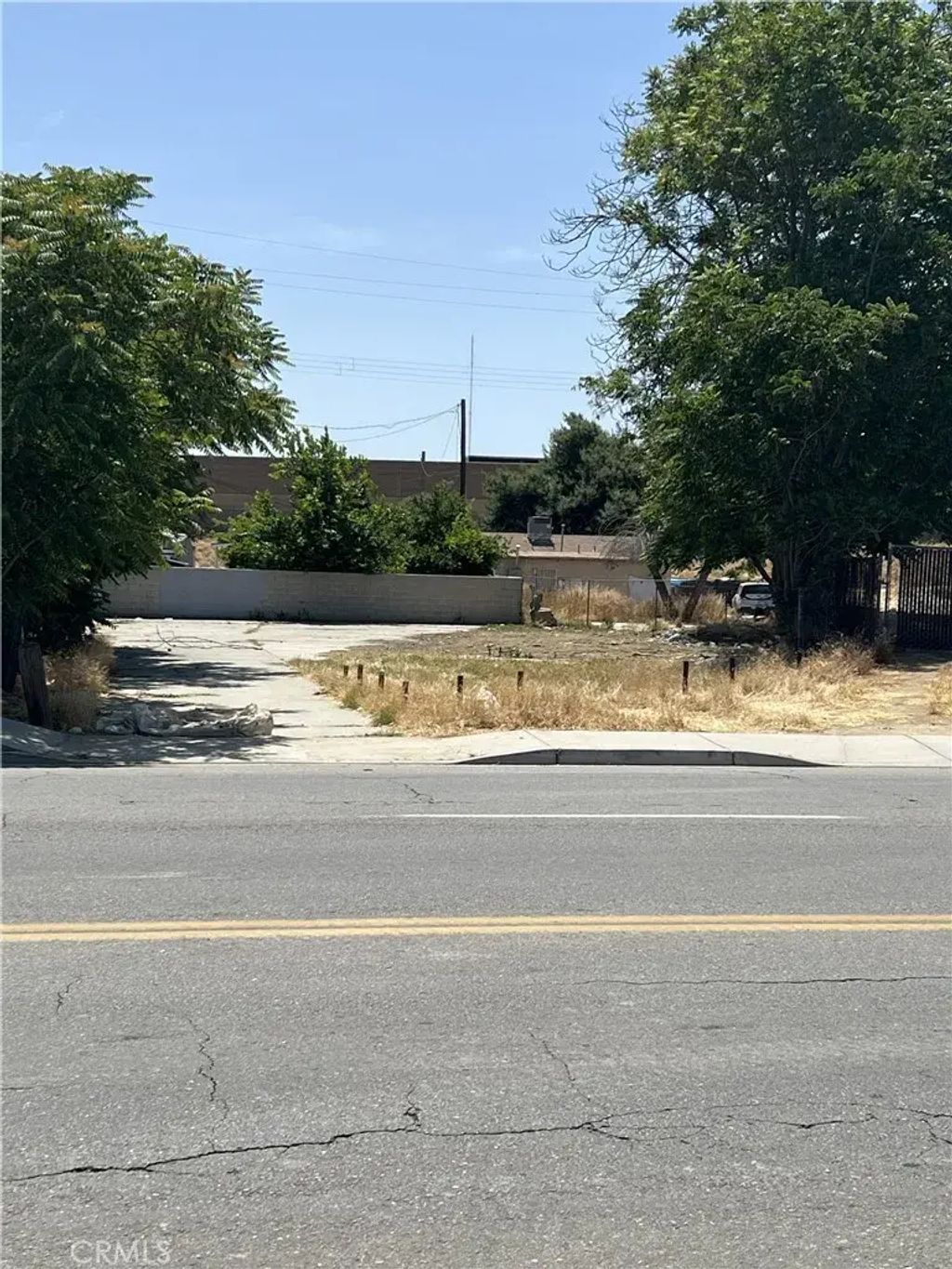 625 Brundage, Bakersfield