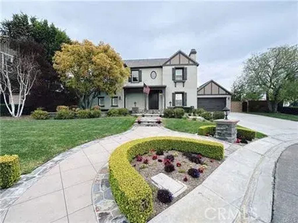 19737 Cleveland Bay, Yorba Linda
