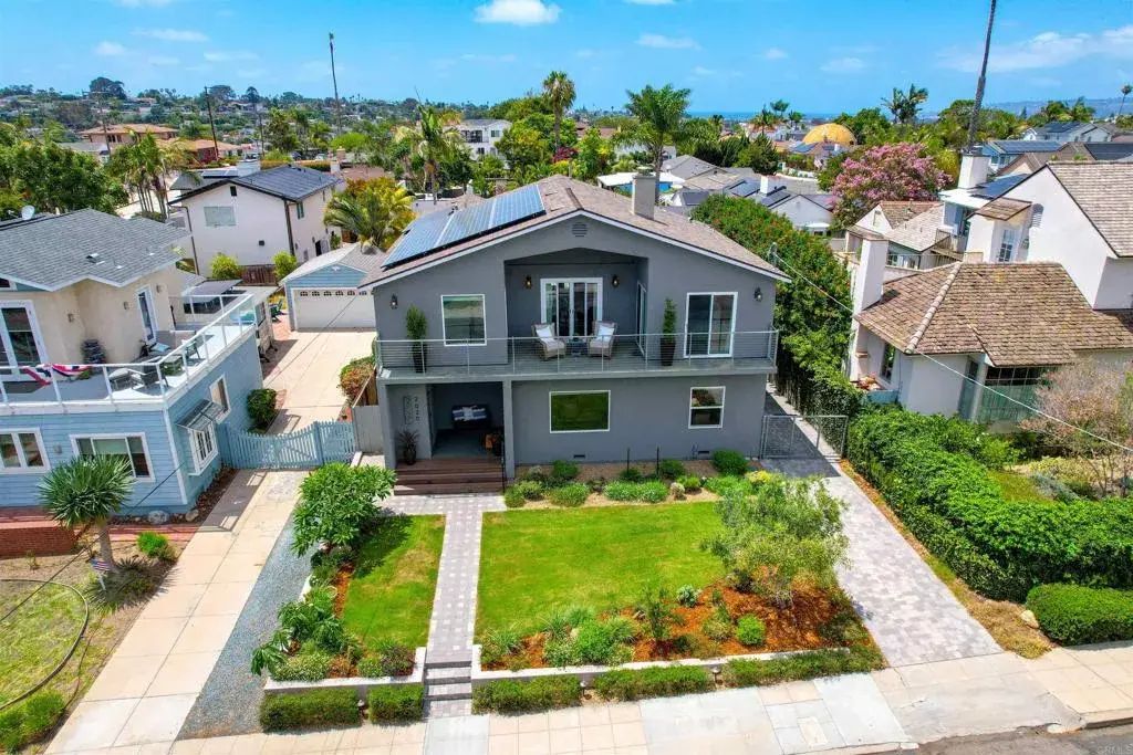 2020 Willow Street, 
