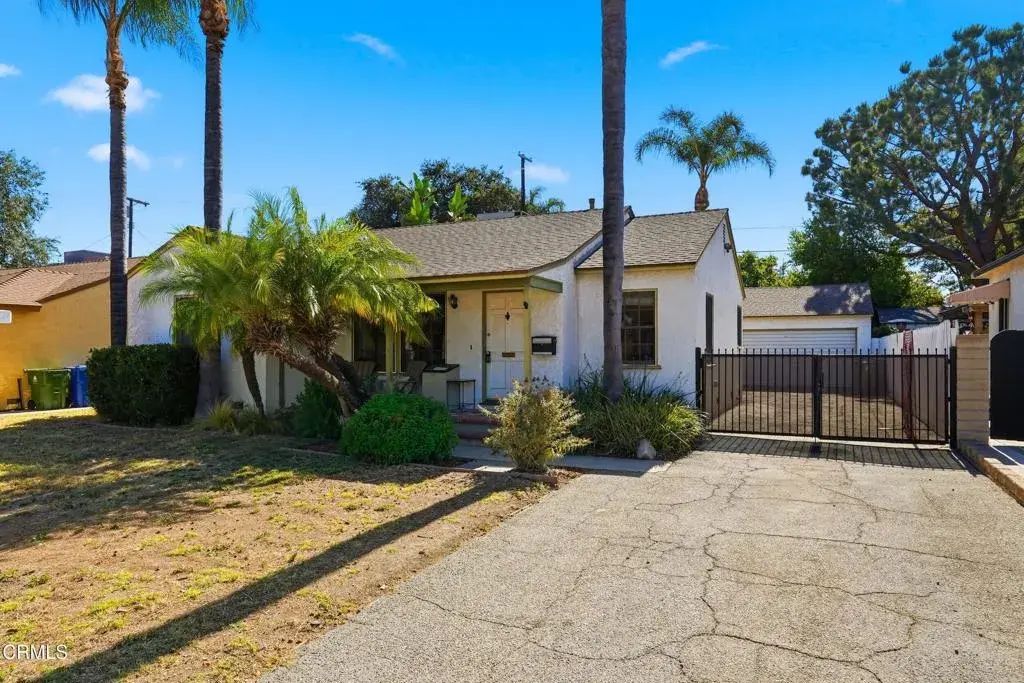 6929 Oak Park Avenue, Lake Balboa