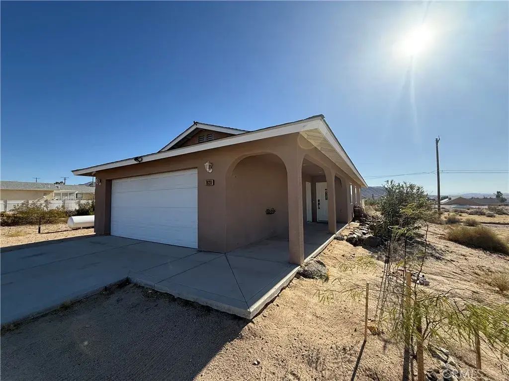 7620 Bedouin, 29 Palms