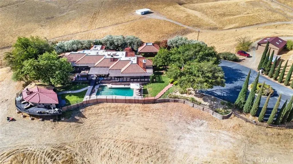 36040 Highway 33, Coalinga
