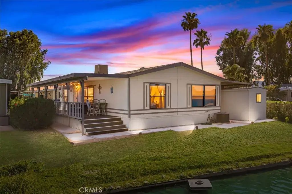 586 Channel Way, Needles