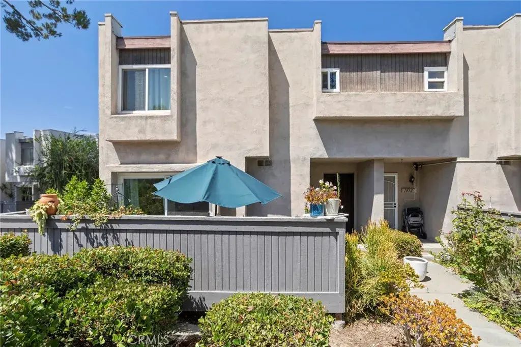 1854 Rainbow Terrace, Montebello