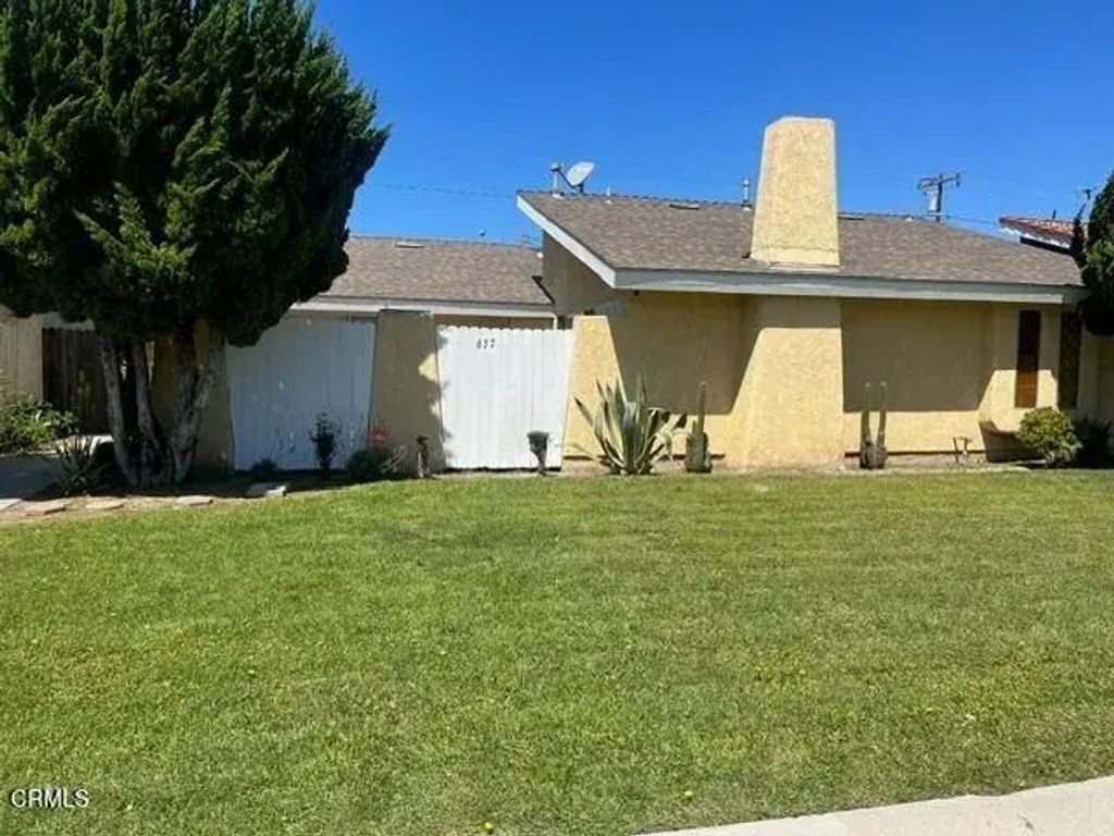 637-639 N M Street Street, Oxnard