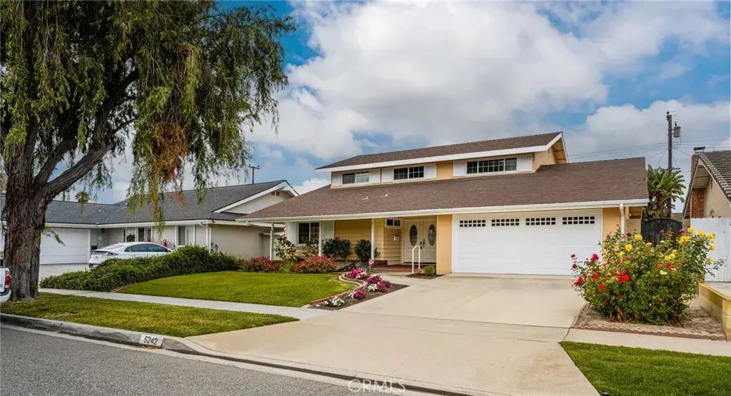5242 Loyola, Westminster