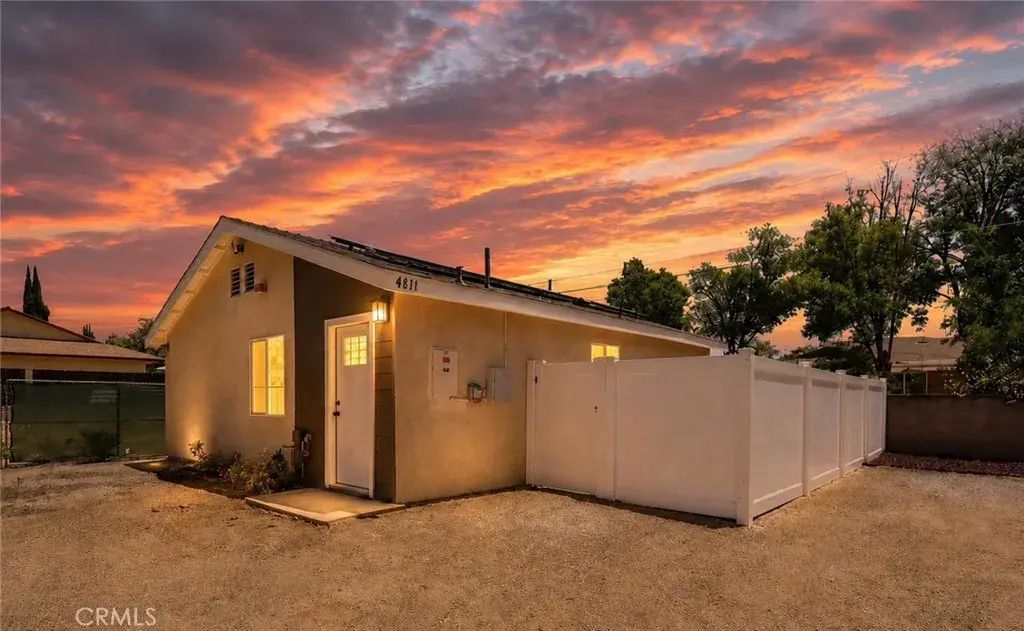 4811 Charlotte Way, Riverside