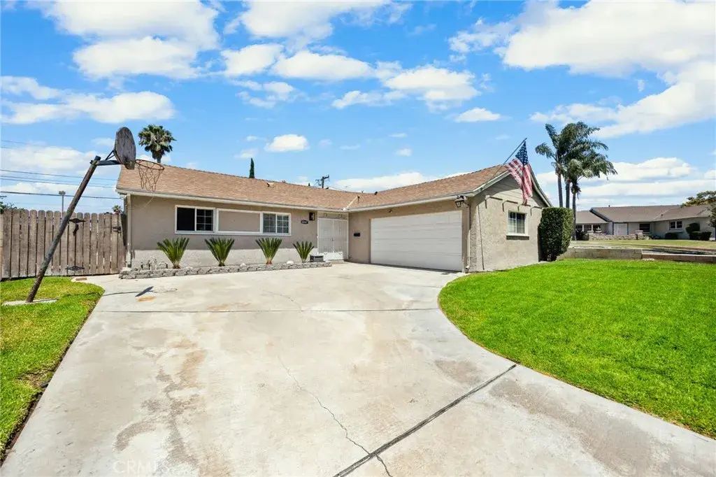 6867 Morningside, Riverside