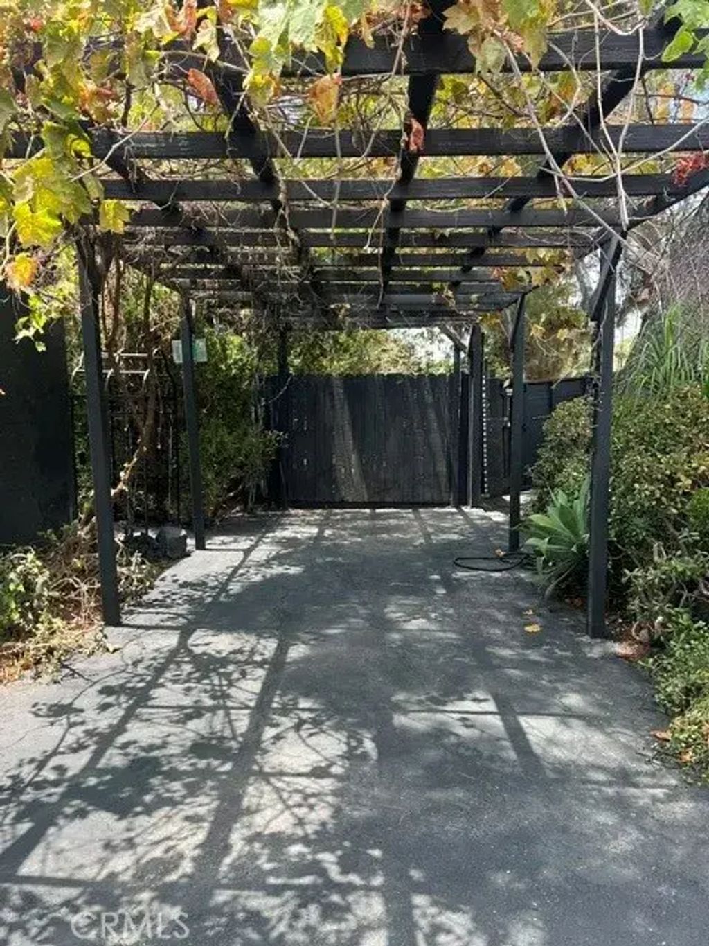 9912 La Tuna Canyon, Sun Valley