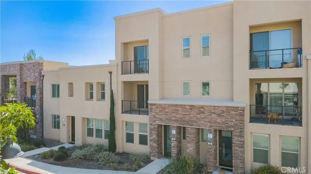 123 Cadence, Irvine