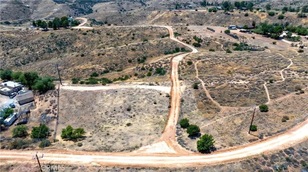 Briggs, Agua Dulce