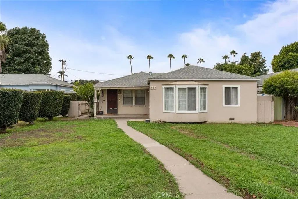 924 S Broadway, Santa Ana