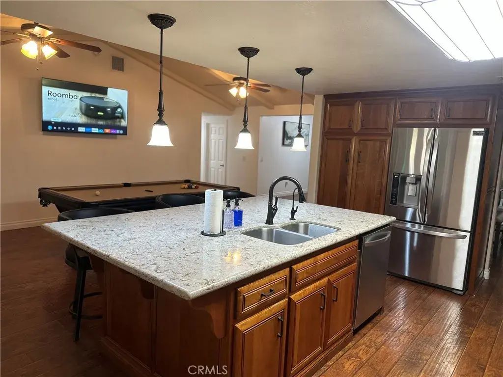 14433 Ironsides, Helendale