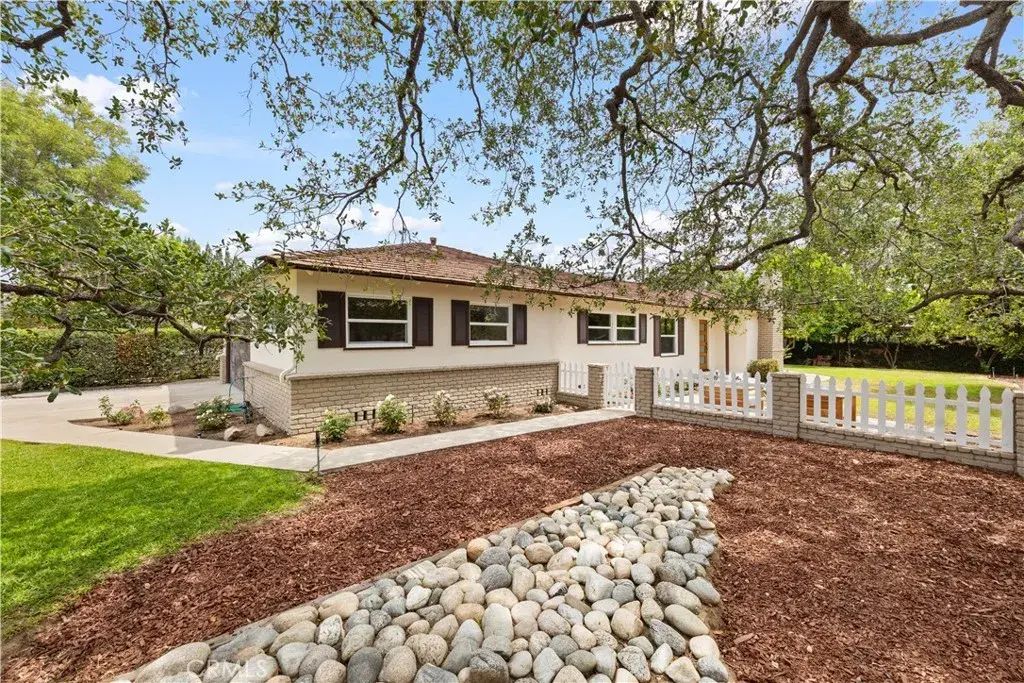 2320 Sewanee Lane, Arcadia