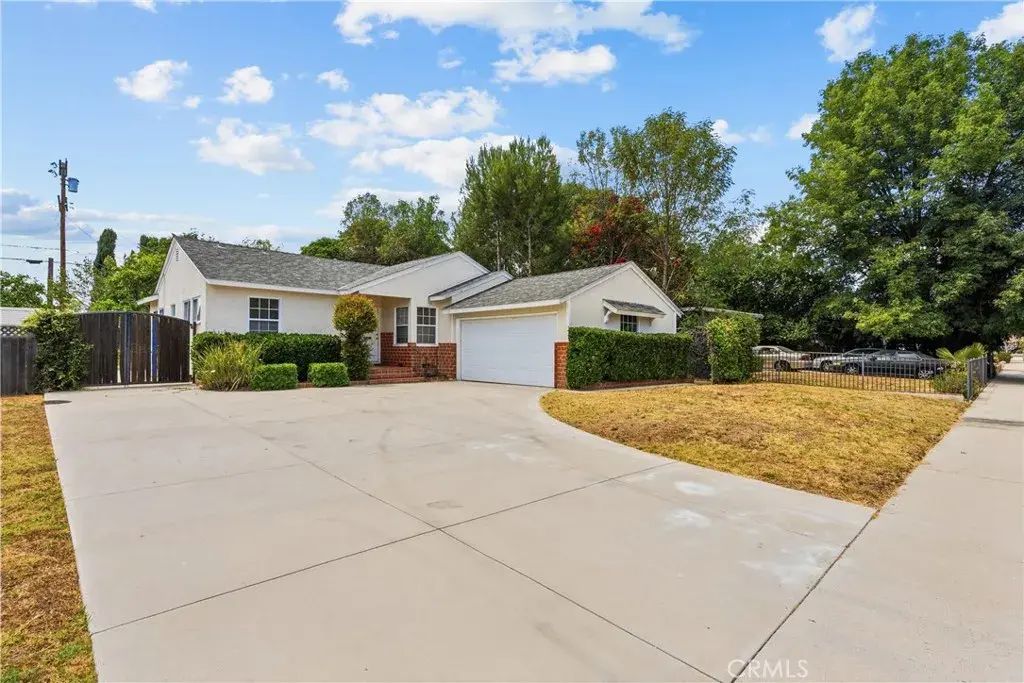 10149 Valjean Avenue, Granada Hills