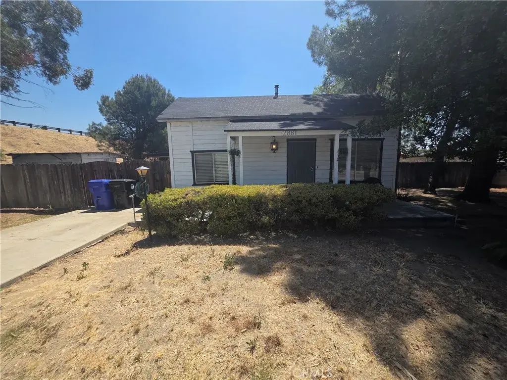 2881 N Golden, San Bernardino