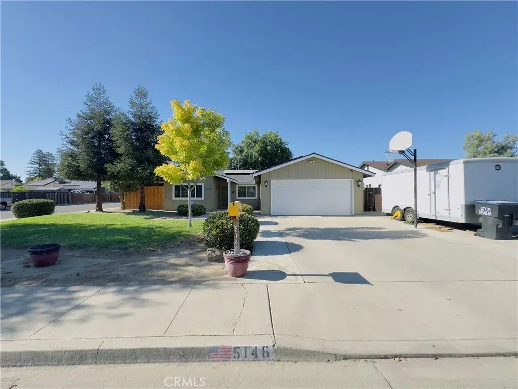 5146 Dartmouth, Visalia