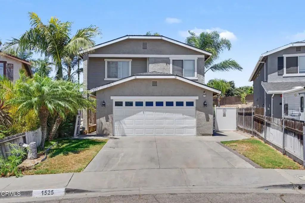 1525 Burnside Avenue, Ventura