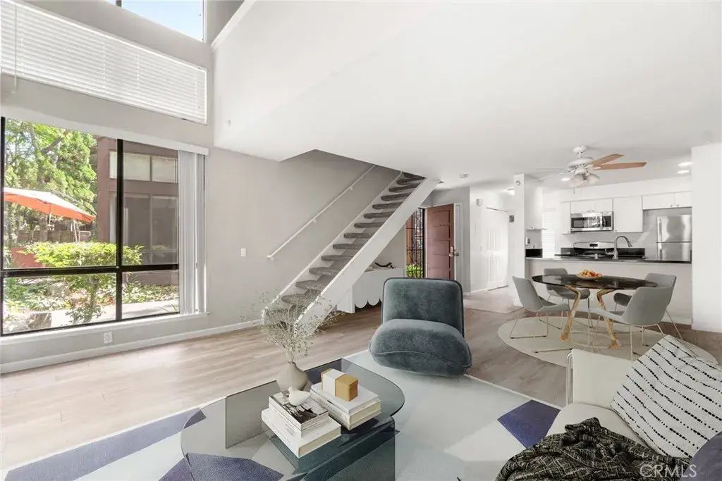14101 Bayside, Norwalk