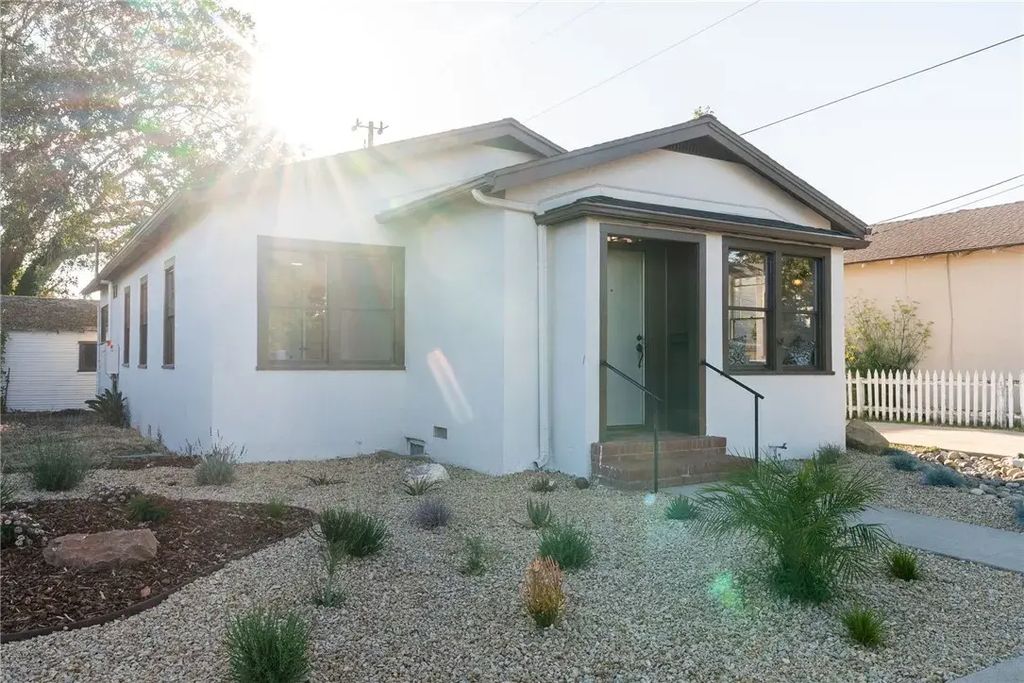 2061 Ward Street, San Luis Obispo