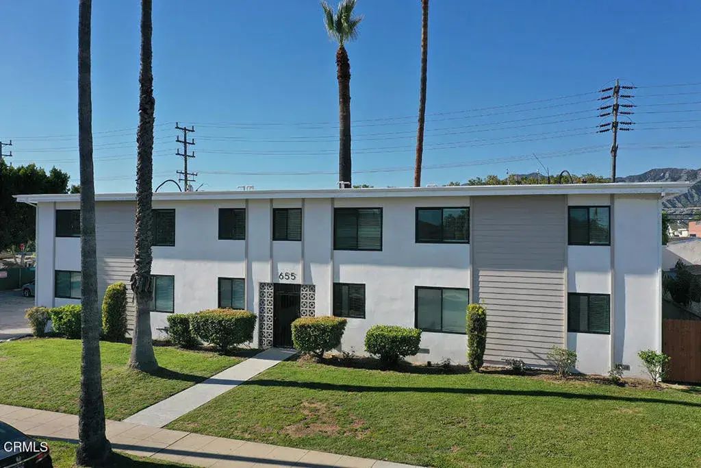 655 Ivy Street, Glendale