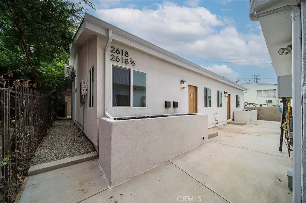 2618 Glendale, Los Angeles