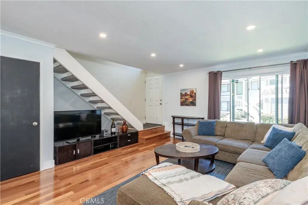 24575 Copper Cliff Court 7, Lake Forest