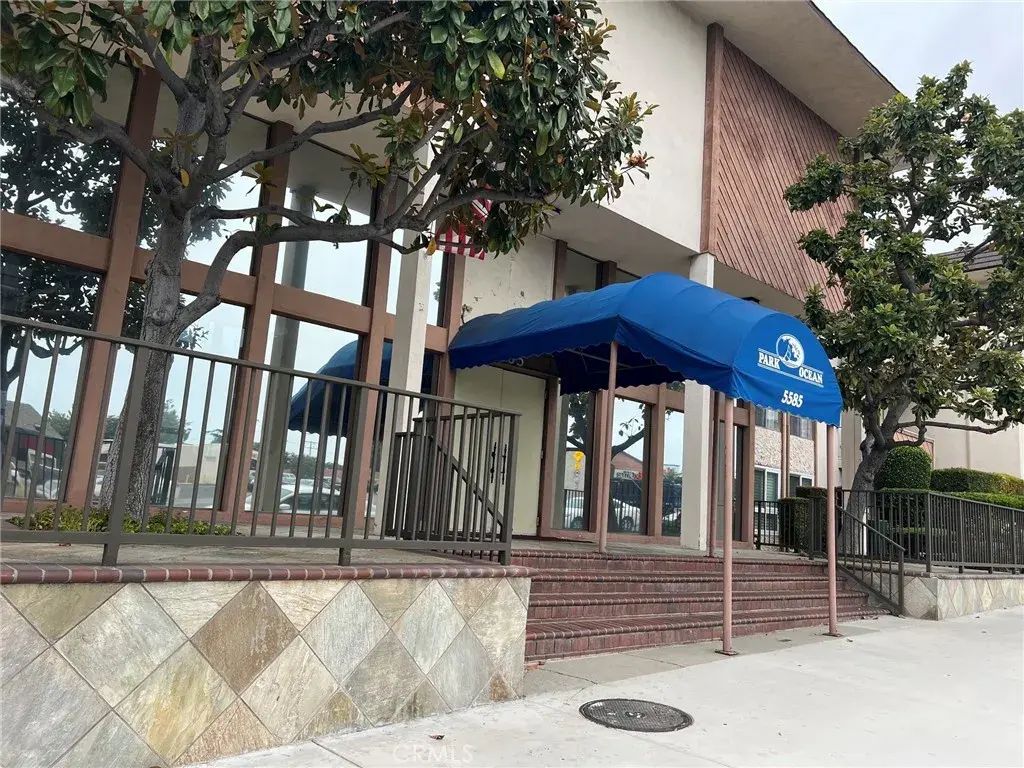 5585 E Pacific Coast Highway #214, Long Beach