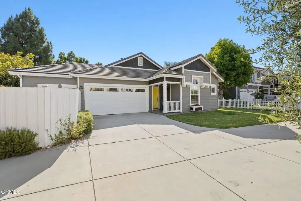 795 Livingston Avenue, Ventura