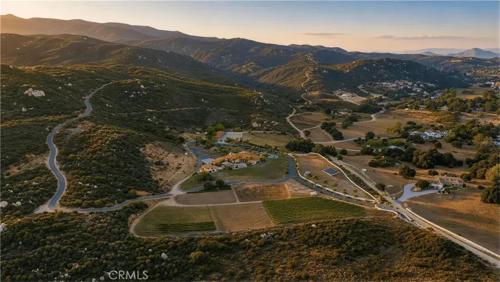 37565 Calle De Companero, Murrieta