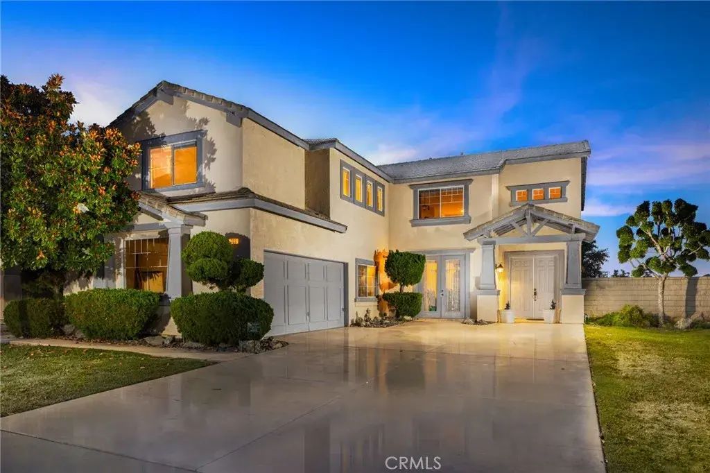 705 Hearst, Corona